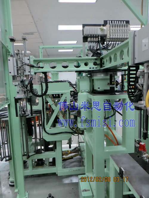 自動(dòng)壓裝機(jī)械手